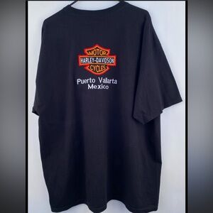 Vintage Harley-Davidson Black Tee with Puerto Vallarta Design Medium